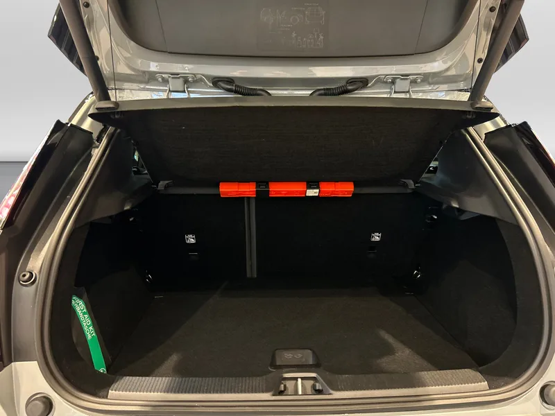 Bild 13 av 14 – Volvo EX30 Cross Country Twin Motor Performance M Ultra