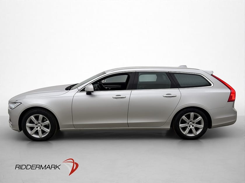 Bild 5 av Volvo V90 D4 AWD Momentum VOC Värmare Navi CarPlay Drag