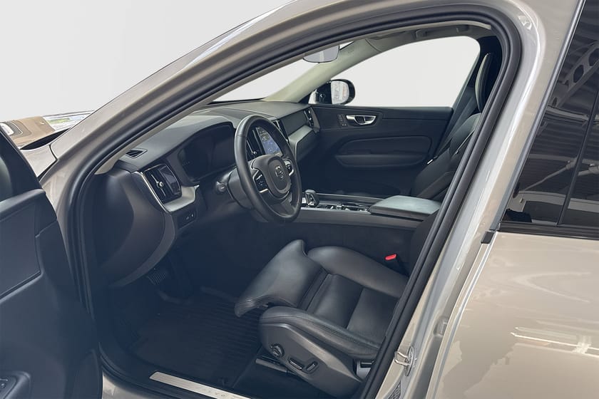 Bild 4 av Volvo XC60 T6 Plus Dark Edition