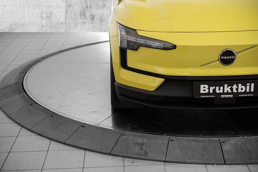 Bilde 4 av Volvo EX30 Twin Motor Performance Plus PILOT.ASSIST|CARPLAY|H&K|TONEDE