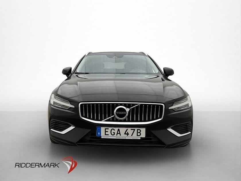 Bild 2 av Volvo V60 T6 AWD 340hk Inscription H/K BLIS Drag Navi Kamera