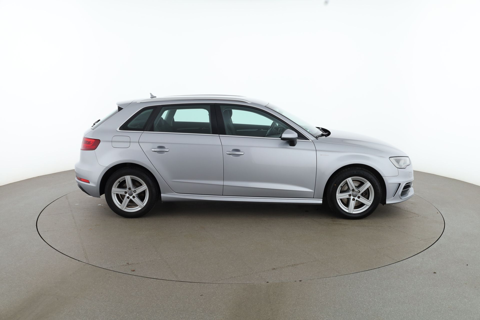 Audi A3 e-Tron Ambition / PDC-Bak 2016, bild 7/10