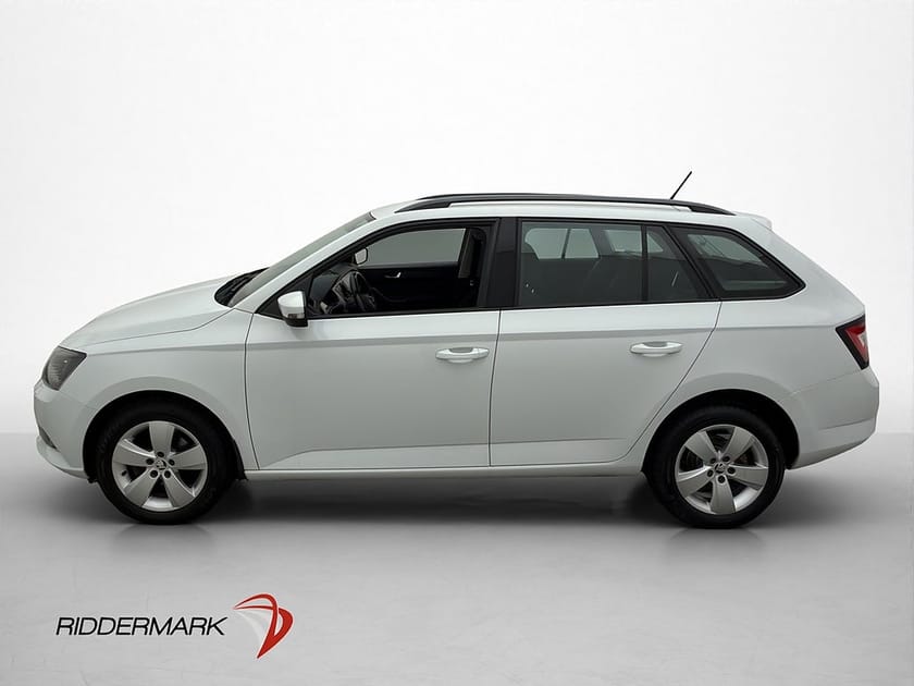 Bild 4 av Škoda Fabia Kombi Skoda 1.2 TSI 90hk Style CarPlay Farthållare
