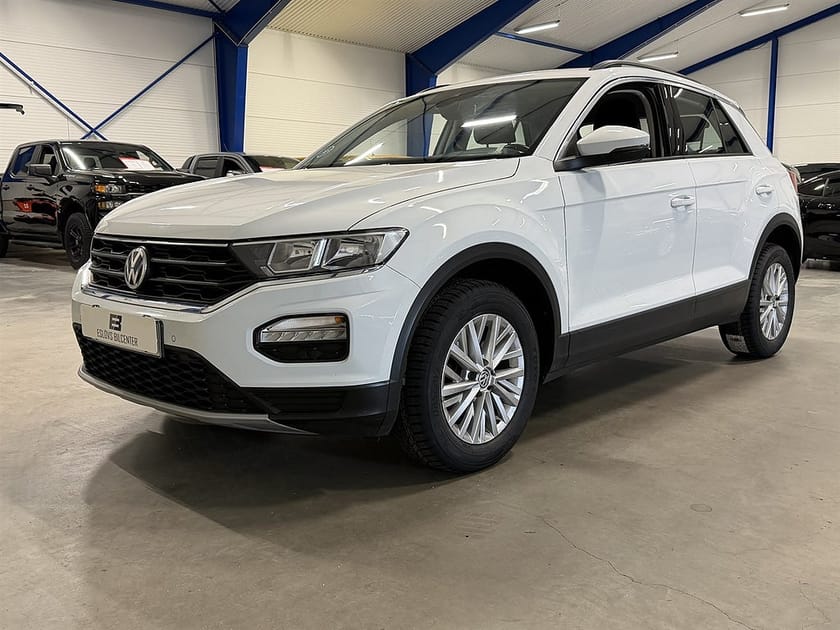 Bild 2 av Volkswagen T-Roc 1.0 TSI 116 HK / Backkamera / Carplay /