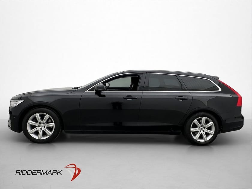Bild 5 av Volvo V90 D4 Momentum VOC Värmare Halvskinn Rattvärme Drag