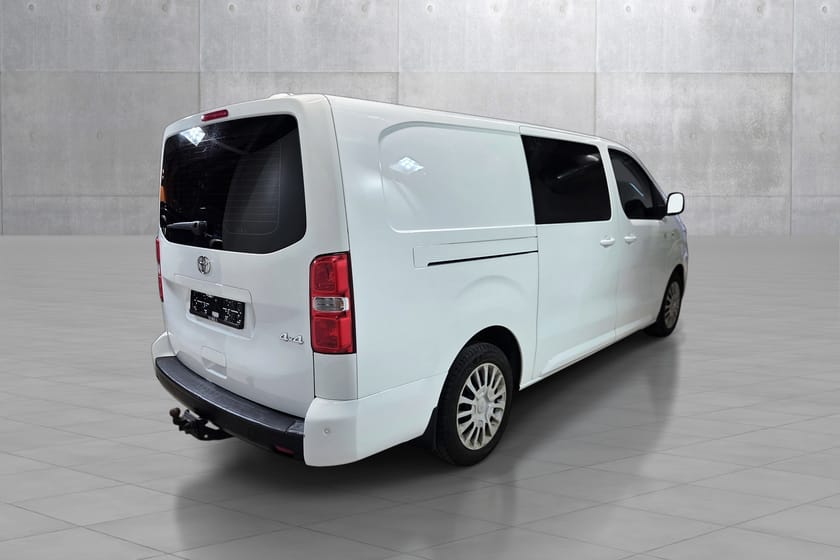 Bilde 4 av Toyota Proace 2.0 D-4D 4x4 Comfort L2H1