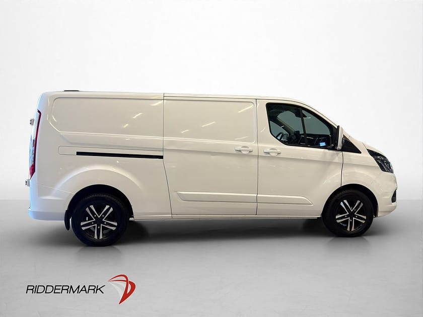Bild 2 av Ford Transit Custom 300 transit-custom L2 Värmare Dragkrok B-Kamera CARPLAY