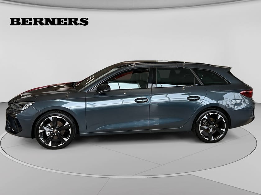 Bild 2 av CUPRA Leon Sportstourer 1.5 eTSI DSG Sekventiell, 150hk