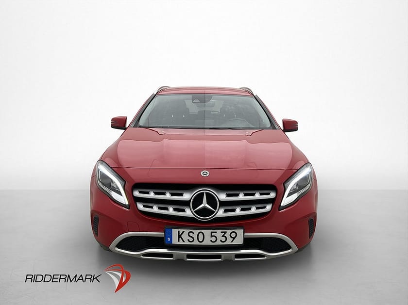 Bild 2 av Mercedes-Benz GLA 200 7G-DCT 156hk Urban Line B-Kamera Navi