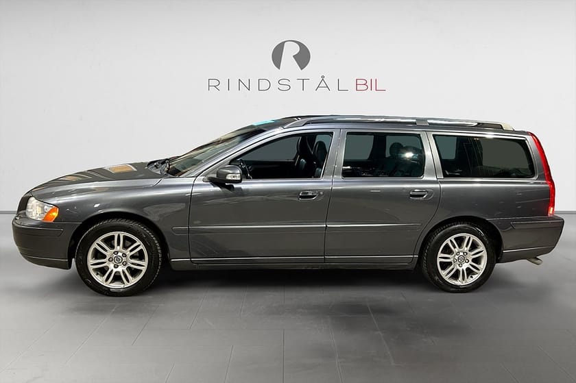 Bild 3 av Volvo V70 2.4 170 HK CLASSIC MOMENTUM 19000MIL DRAG KAMREM BYTT