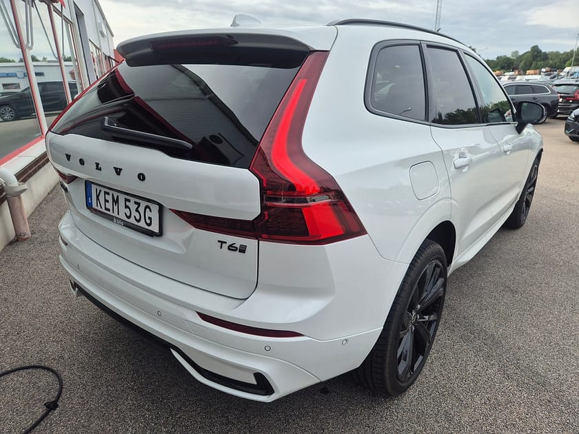 Bild 3 av Volvo XC60 Recharge Black Edition Plus AWD 350HK 4x4 Panorama Läd