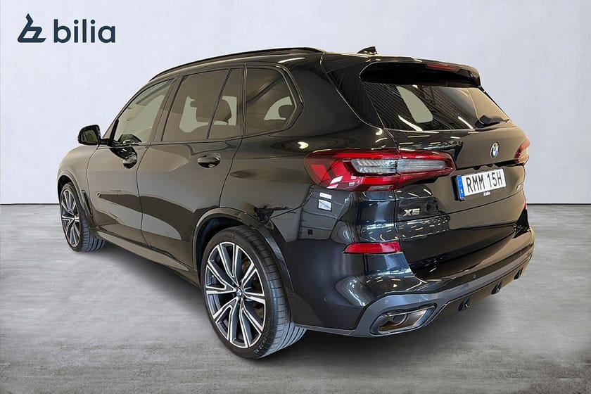 Bild 5 av BMW X5 M50i / Innovation / B&W Ljudsystem / Nightvision / Pano