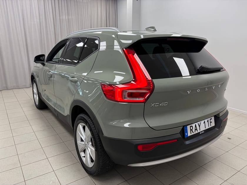 Bild 3 av Volvo XC40 B4 FWD Bensin Core SE II