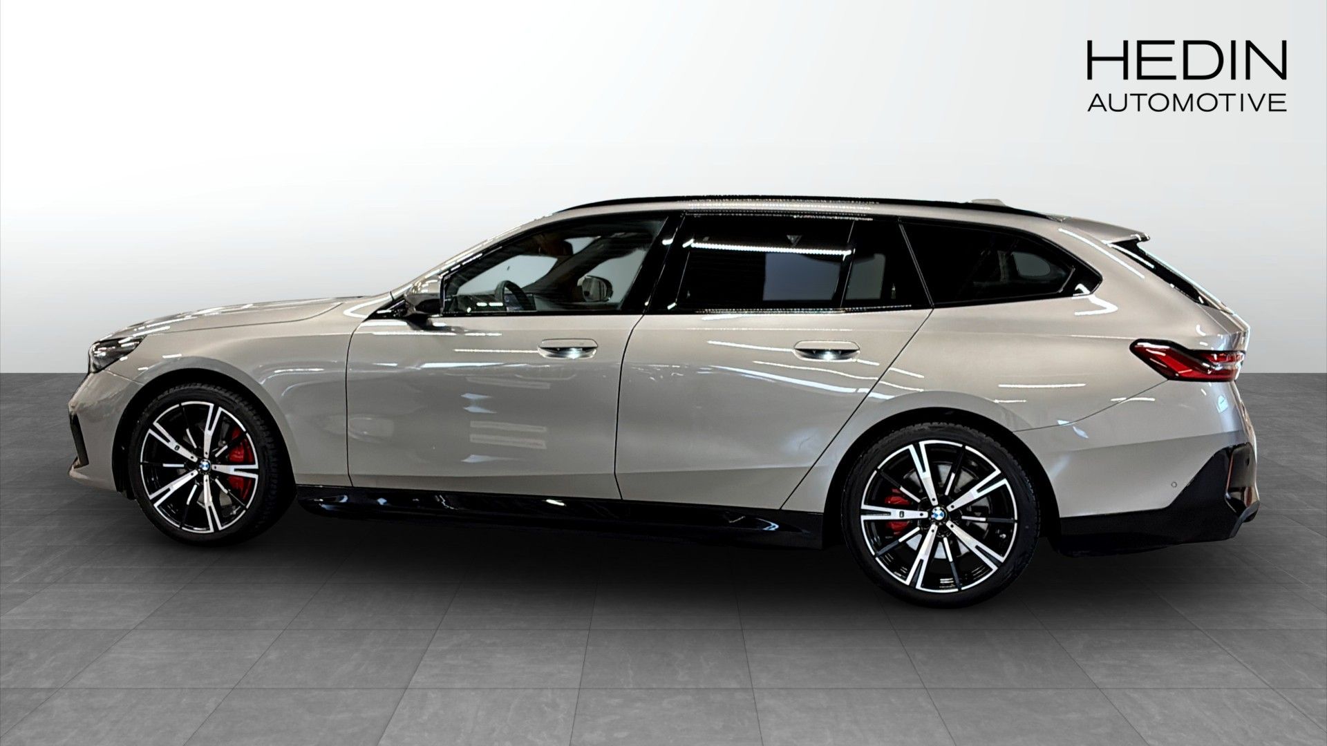 BMW i5 xDrive40 Touring 2026, bild 6/9