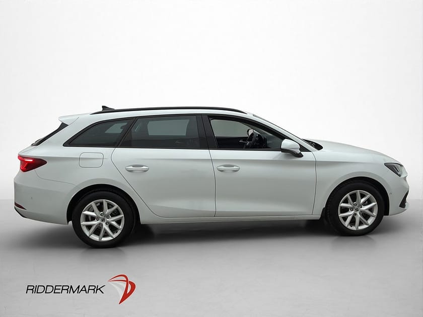 Bild 5 av SEAT Leon Sportstourer ST 1.5 eTSI 150hk Style Cockpit Kamera Drag MOMS