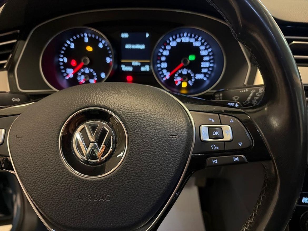Volkswagen Volkswagen Passat Sportscombi — bild 17