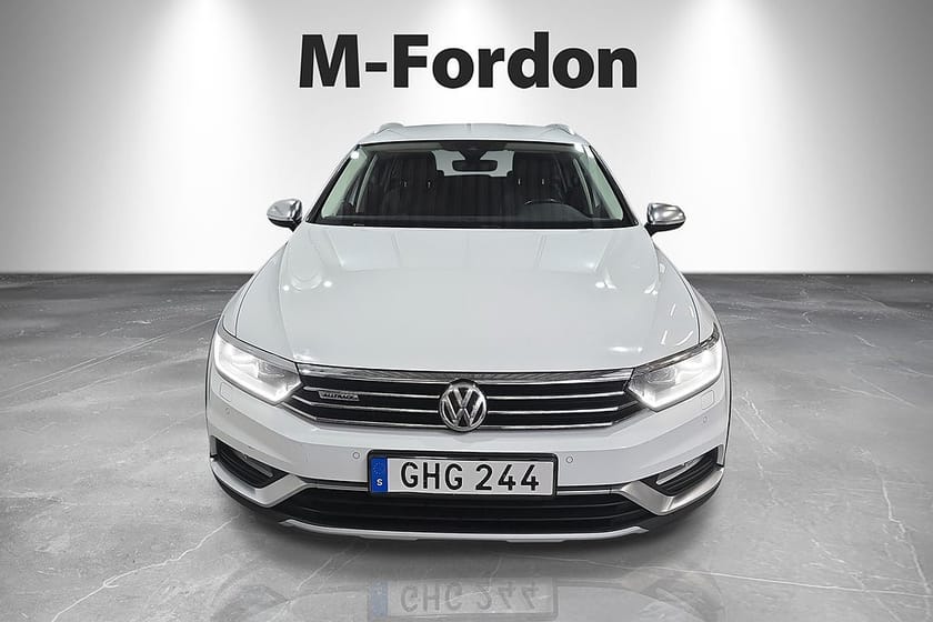 Bild 2 av Volkswagen Passat Alltrack 2,0 TDI SCR 4Motion 190 /Drag/Webasto/Cockpit