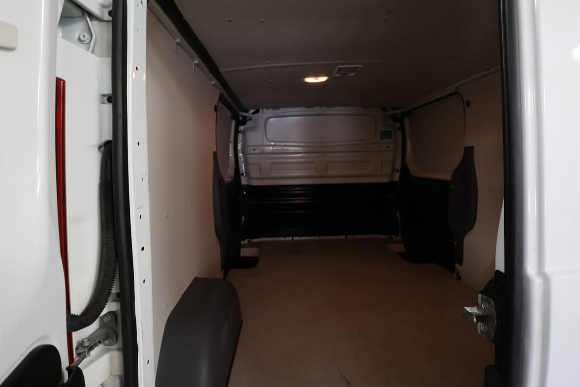 Renault Trafic 2024 - miniatyr 9
