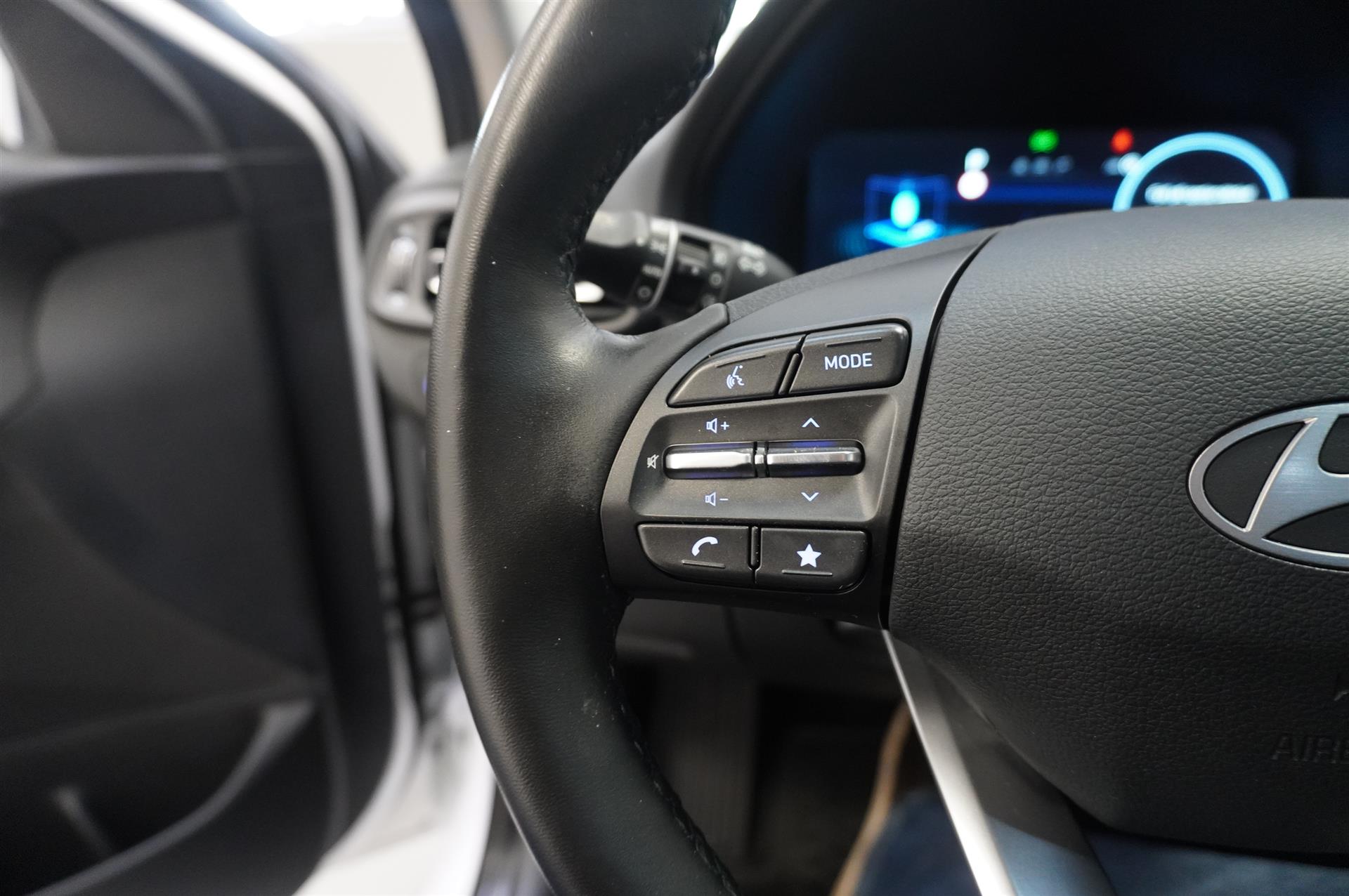 Hyundai i30 2025, bild 7/10