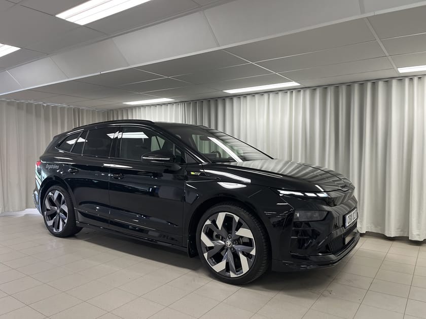 Bild 2 av Škoda Enyaq RS 2026 84 KWH 340 HK 4X4