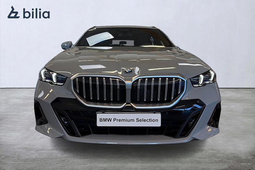 Bild 5 av BMW 530e xDrive Touring M Sport H/K 360 Kamera Aktiv Fart. Drag