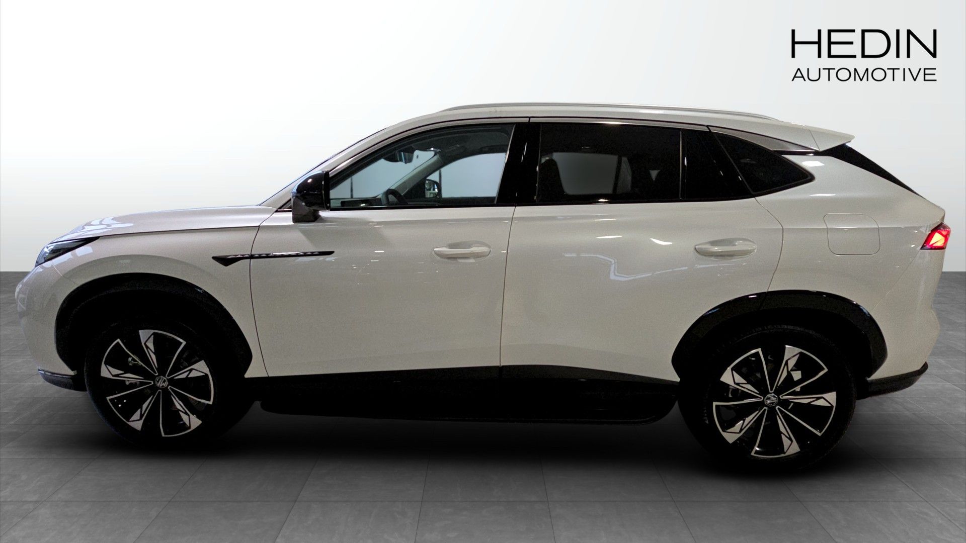 MG HS LUXURY PLUG-IN DEMOBIL DEMO 2024, photo 6/10