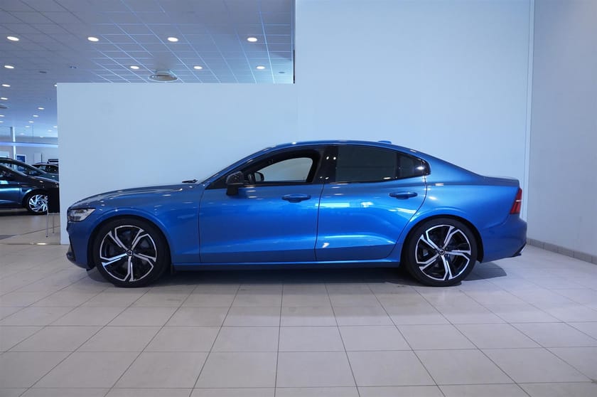 Bild 3 av Volvo S60 B5 AWD Geartronic R-Design 250hk Dragkrok