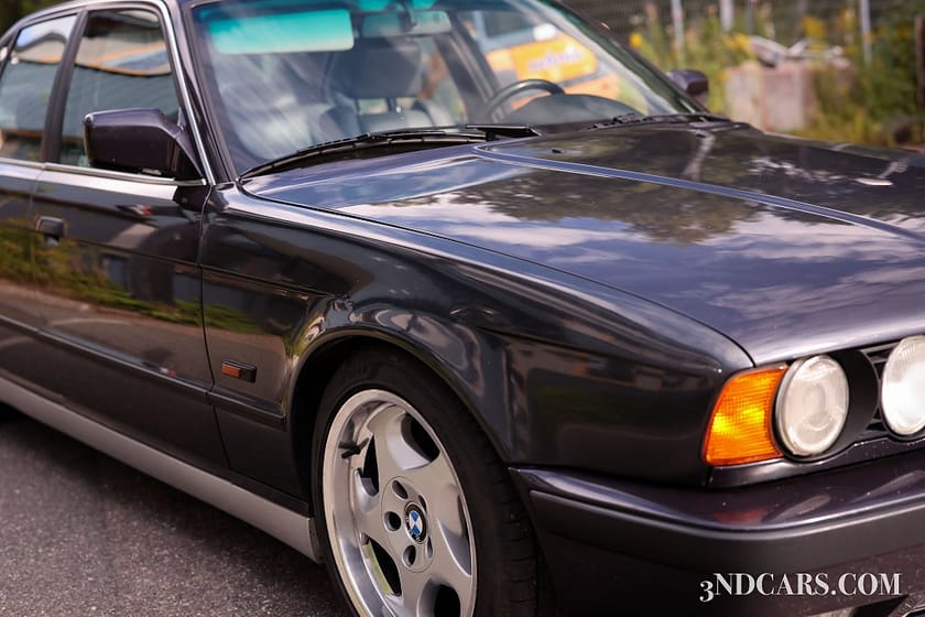Bild 5 av BMW M5 Sedan E34 315hk Skinnklädsel Taklucka Nybesiktad