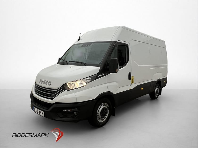 Bild 3 av Iveco Daily 35-140 Van L3H2 2.3 Värmare 3-Sits Farthållare Moms 5550Mil