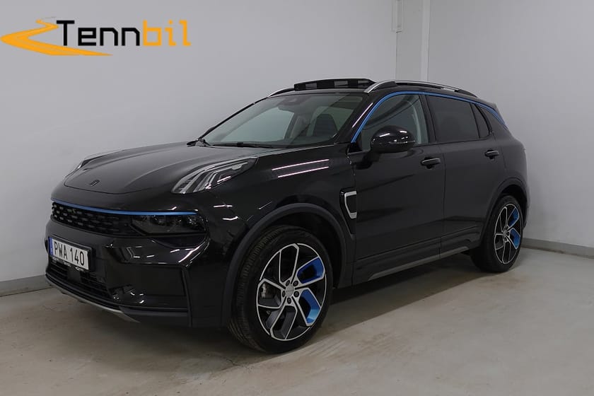 Bild 1 av Lynk & Co 01 PHEV DCT MOMS Pano Adap-F Infinity 360° Ambient