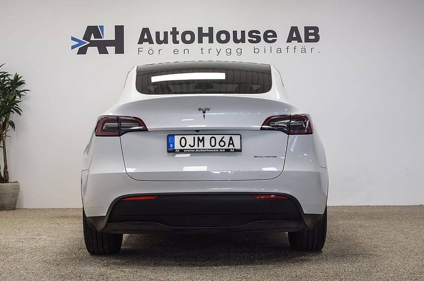 Bild 5 av Tesla Model Y Long Range AWD