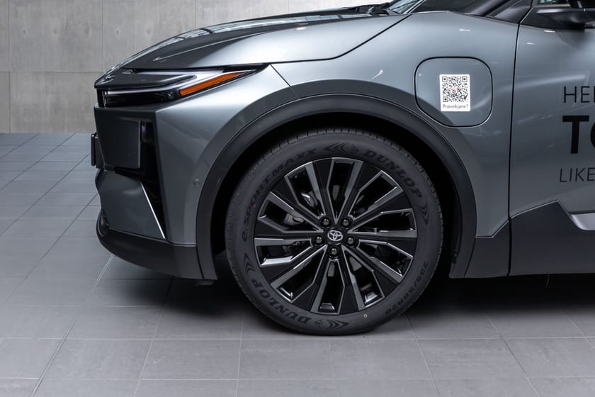 Bilde 2 av Toyota C-HR+