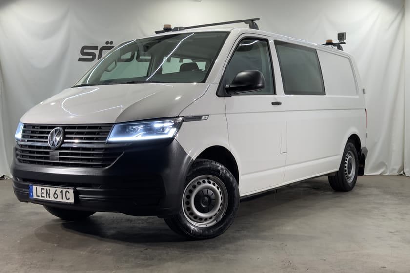 Bild 1 av Volkswagen Transporter Kombi T32 2.0 TDI 4M DRAG VÄRMARE MOMSBIL