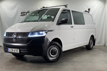 Volkswagen Transporter Kombi T32 2.0 TDI 4M DRAG VÄRMARE MOMSBIL