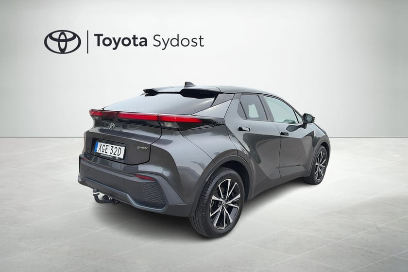 Bild 3 av Toyota C-HR Hybrid Toyota 1,8 Style Teknikpaket Bi-Tone 140hk, Dragkrok