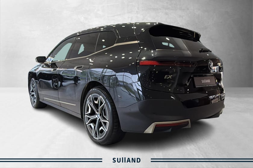 Bilde 3 av BMW iX xDrive50