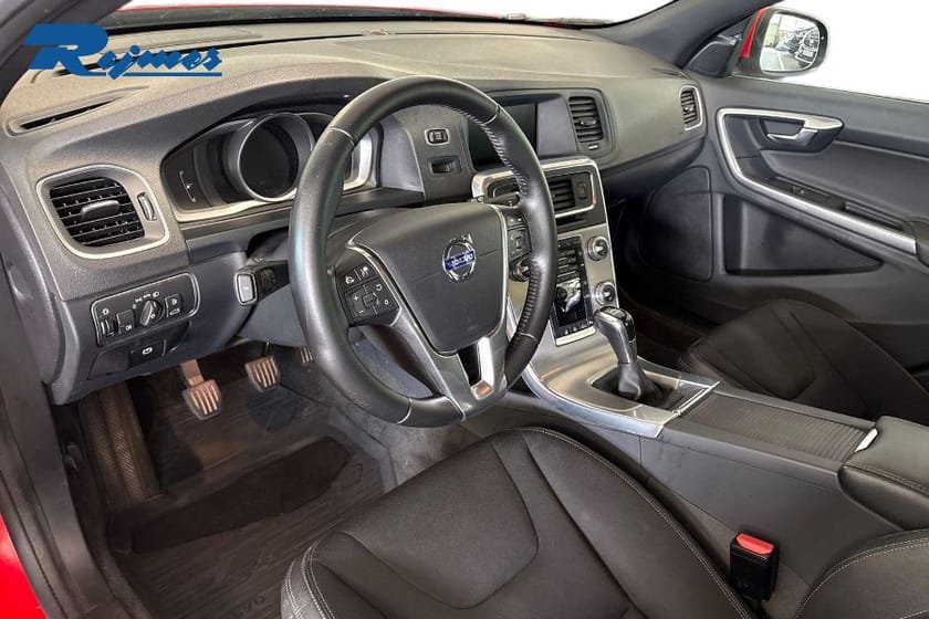 Bild 4 av Volvo V60 T4 Momentum Business Edition