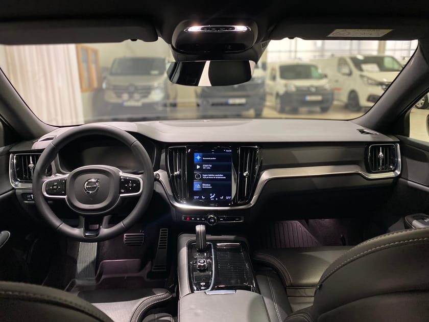 Bild 2 av Volvo V60 Recharge T6 R-Design