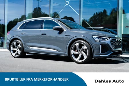 Audi SQ8 e-tron quattro plus