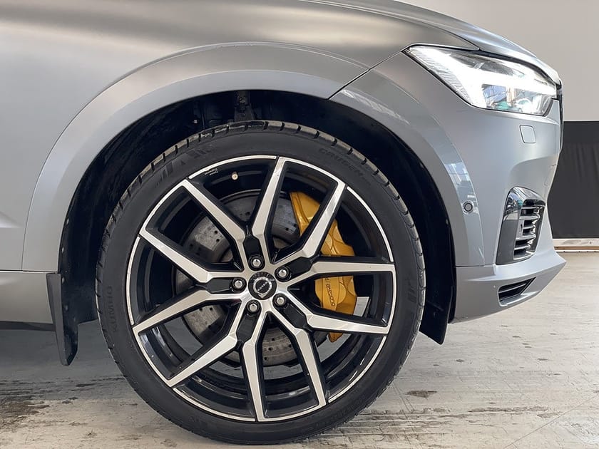 Bild 5 av Volvo XC60 T8 AWD Recharge Polestar Engineered R-Design 360 B&W Drag Panorama