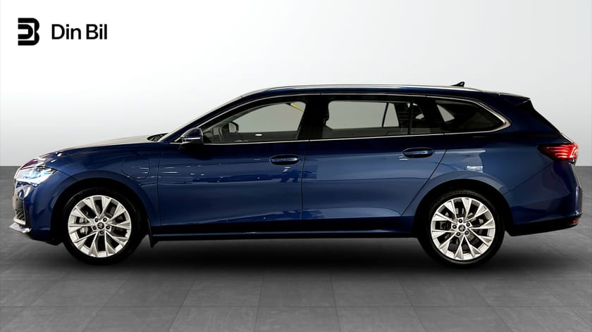 Bild 2 av Škoda Superb iV Kombi Selection DSG Drag / Navi / Backkamera