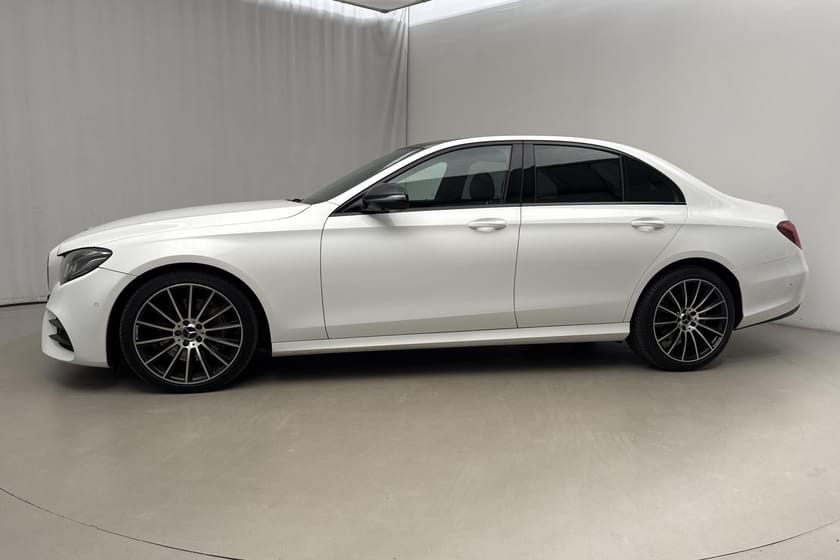 Bild 2 av Mercedes-Benz E 220 d 4MATIC Sedan 194hk AMG 360 Panorama