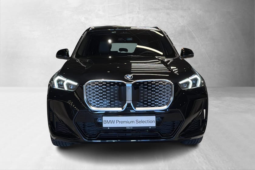 Bilde 2 av BMW iX1 xDrive30
