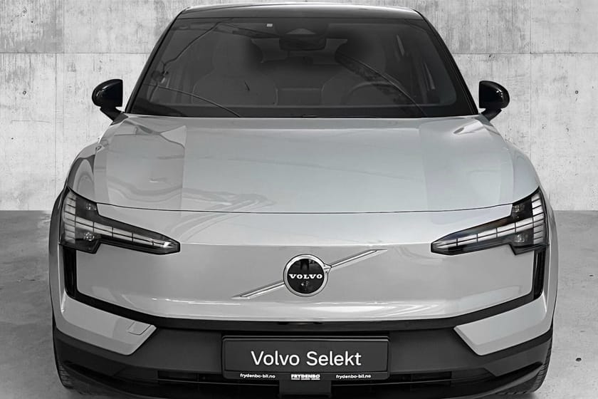 Bilde 3 av Volvo EX30 Twin Motor Performance Ultra PANO|360|19"|H&K|TONEDE