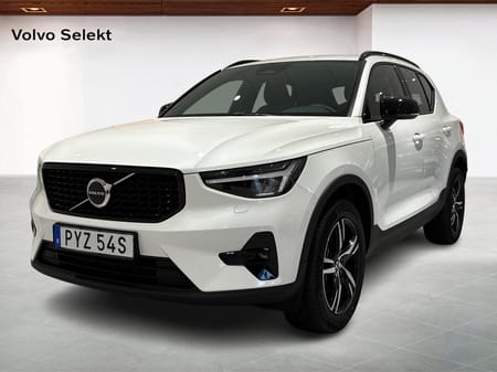 Volvo XC40 B4 FWD Bensin Plus Dark