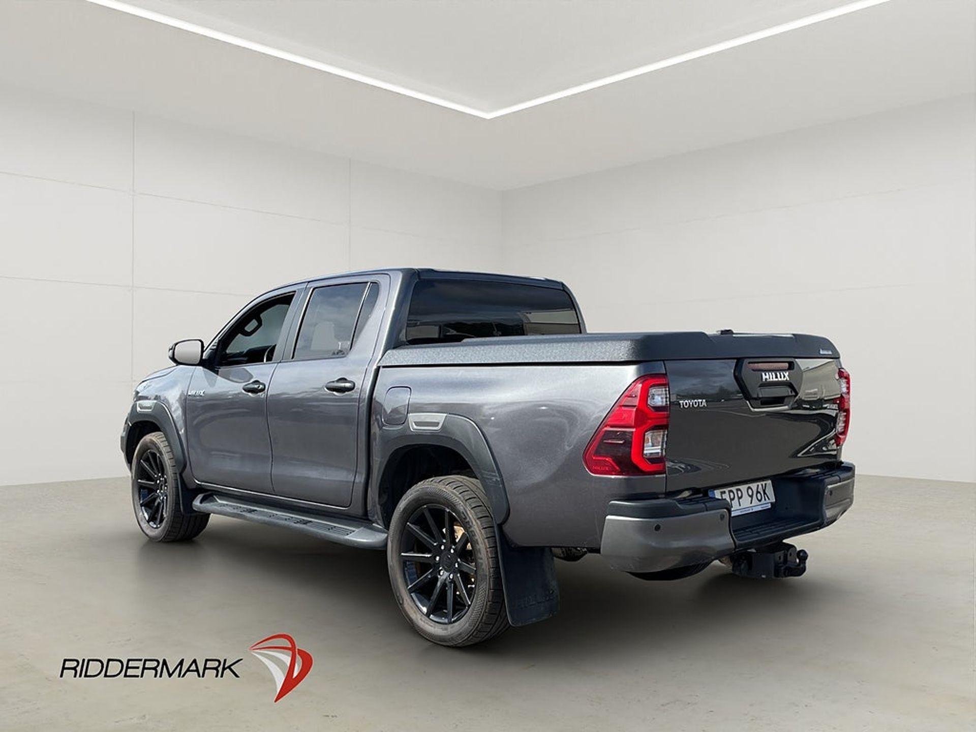 Toyota HiLux 2021, photo 7/10