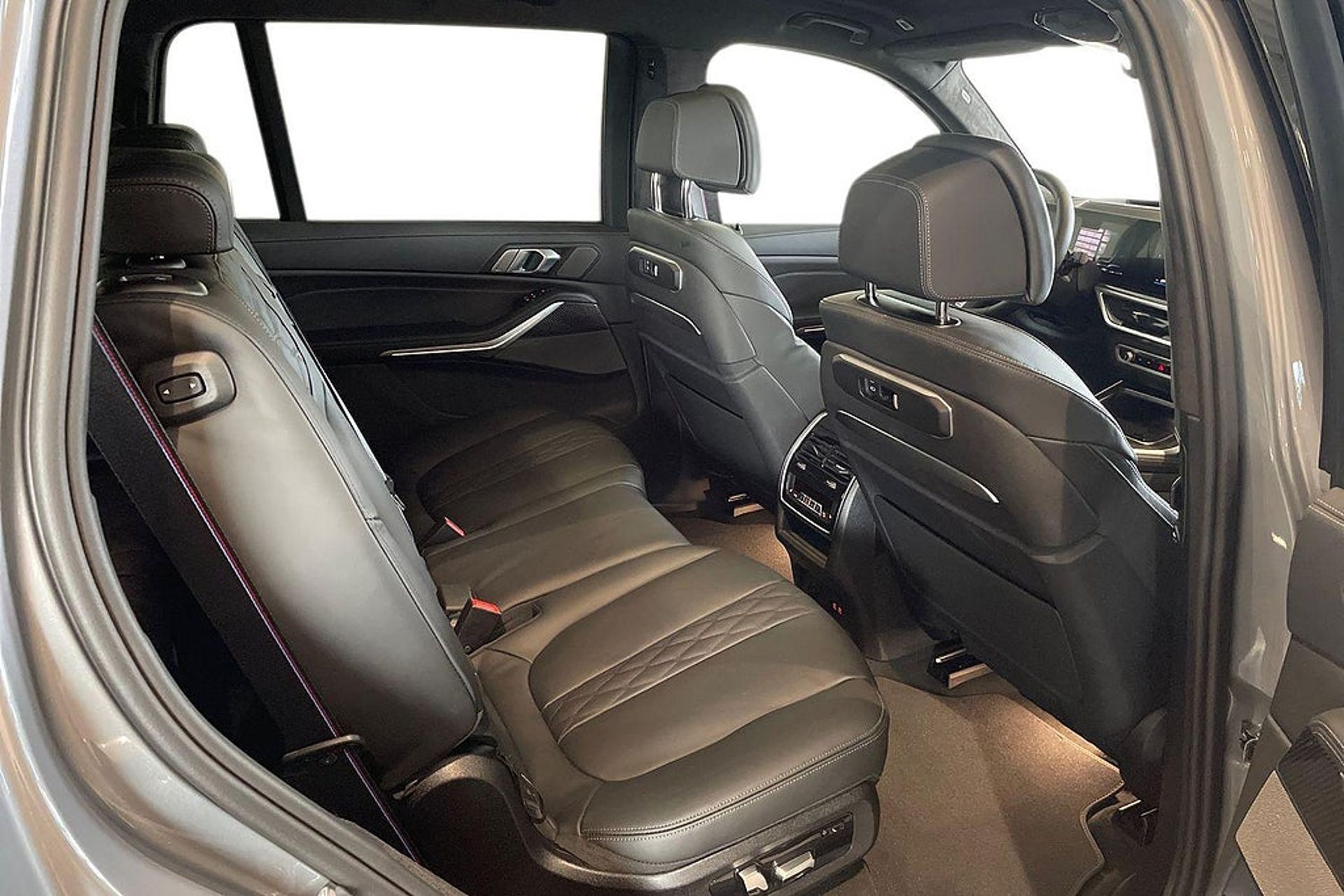 BMW X7 xDrive40d 2026, bild 7/18