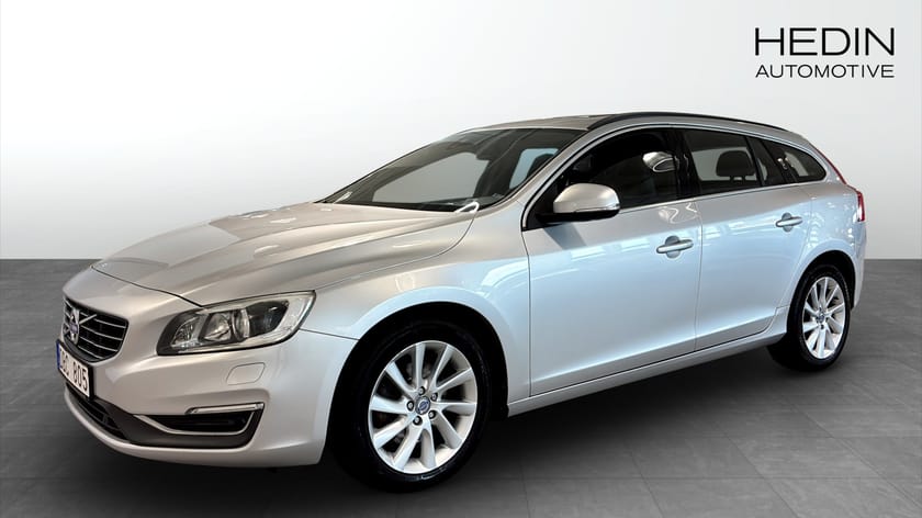 Bild 1 av Volvo V60 D4 Momentum Business Edition / Drag /Pano