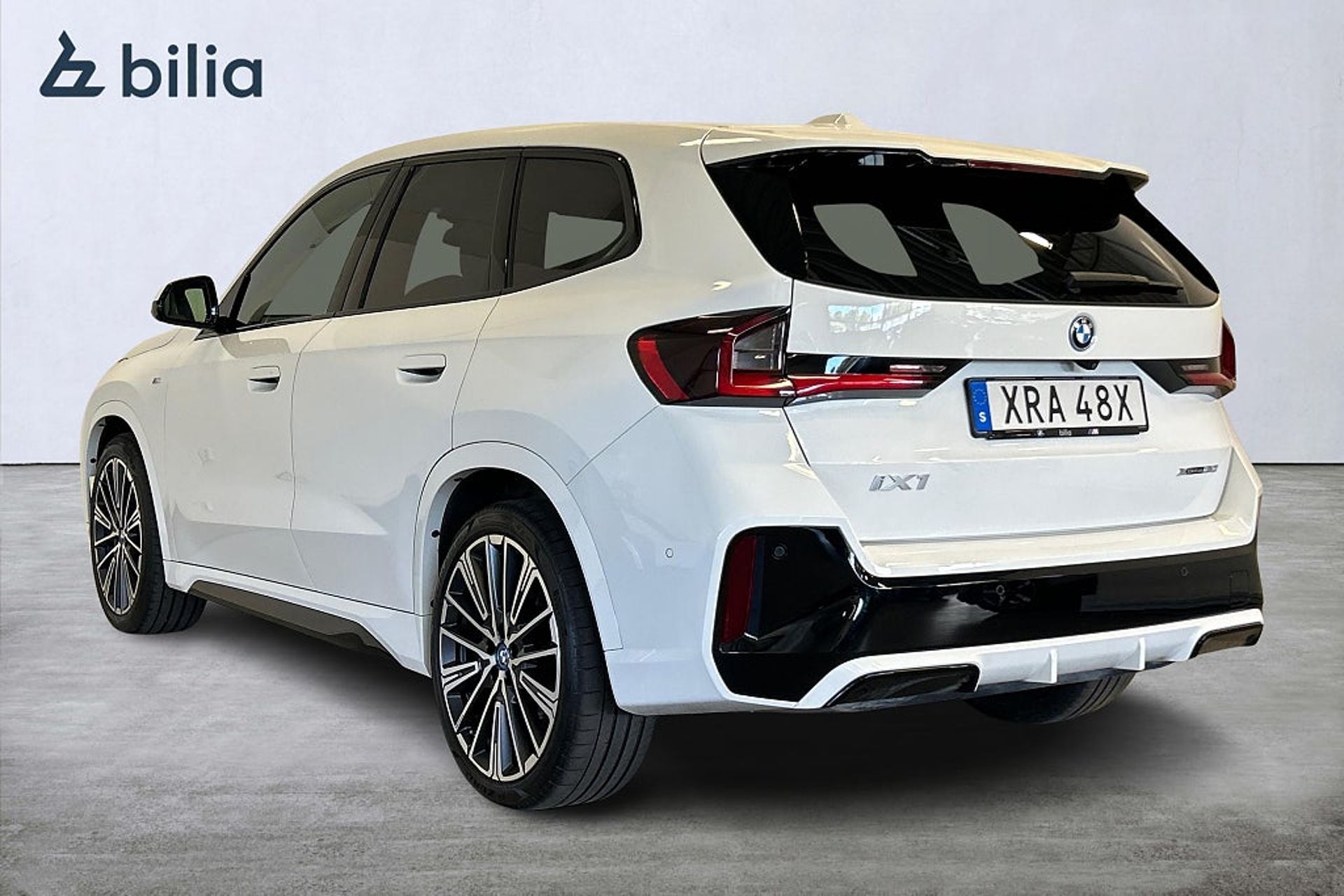 BMW iX1 xDrive30/M Sport/Drag/20" 2023, bild 5/24