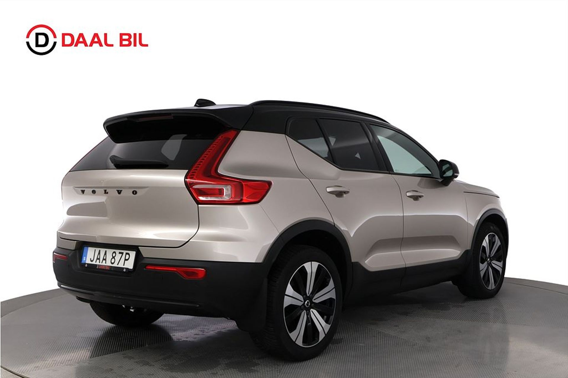 Volvo XC40 RECHARGE 231HK 69kWh PLUS 2023, bild 6/10